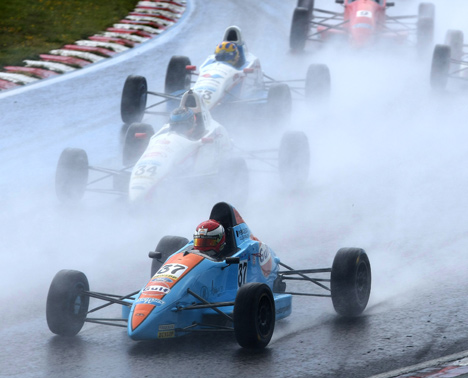 Nils K. Vestergaard gik i front under regnvejrsheatet på Zandvoort.